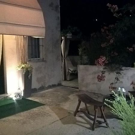 Bed & Breakfast Cascina Beatrice Rodello Exteriér fotografie